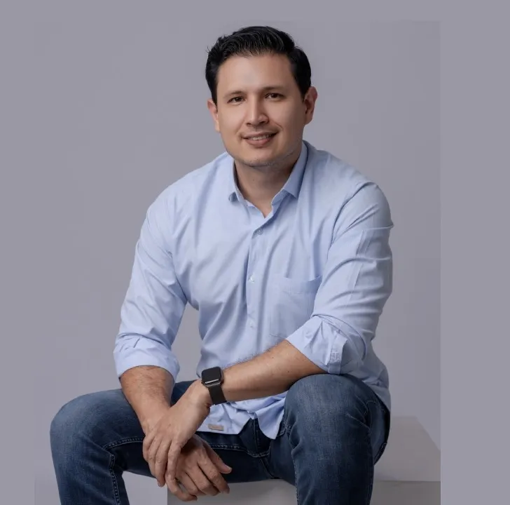 Dr. José Walther Parrado Corredor